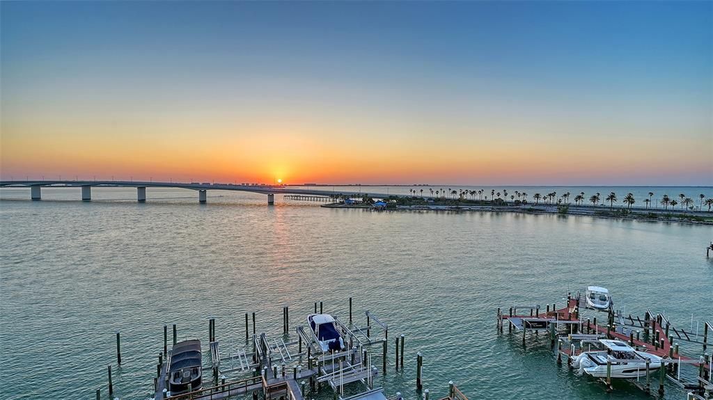 待售: $6,449,000 (4 贝兹, 3 浴室, 4101 平方英尺)