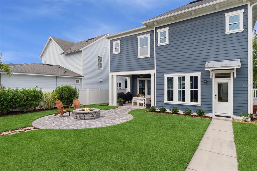 待售: $850,000 (4 贝兹, 3 浴室, 2548 平方英尺)