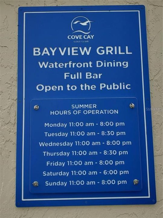 Active With Contract: $137,900 (1 beds, 1 baths, 810 Square Feet)