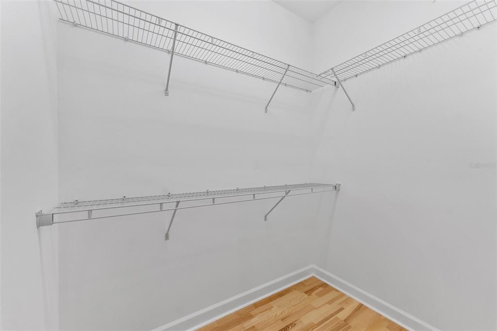 For Sale: $499,999 (3 beds, 2 baths, 2102 Square Feet)