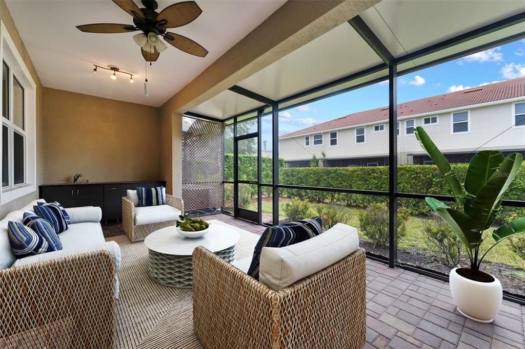 For Sale: $499,999 (3 beds, 2 baths, 2102 Square Feet)