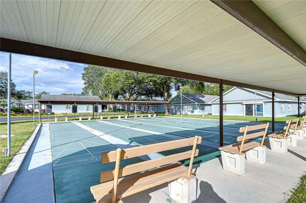 На продажу: $189,900 (2 спален, 2 ванн, 1190 Квадратных фут)