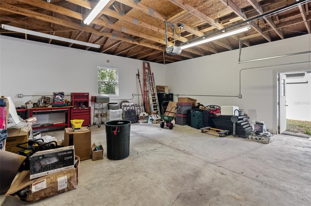 待售: $549,900 (4 贝兹, 3 浴室, 2828 平方英尺)