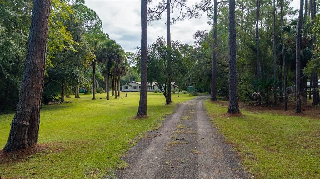 En Venta: $950,000 (3 camas, 2 baños, 2634 Pies cuadrados)