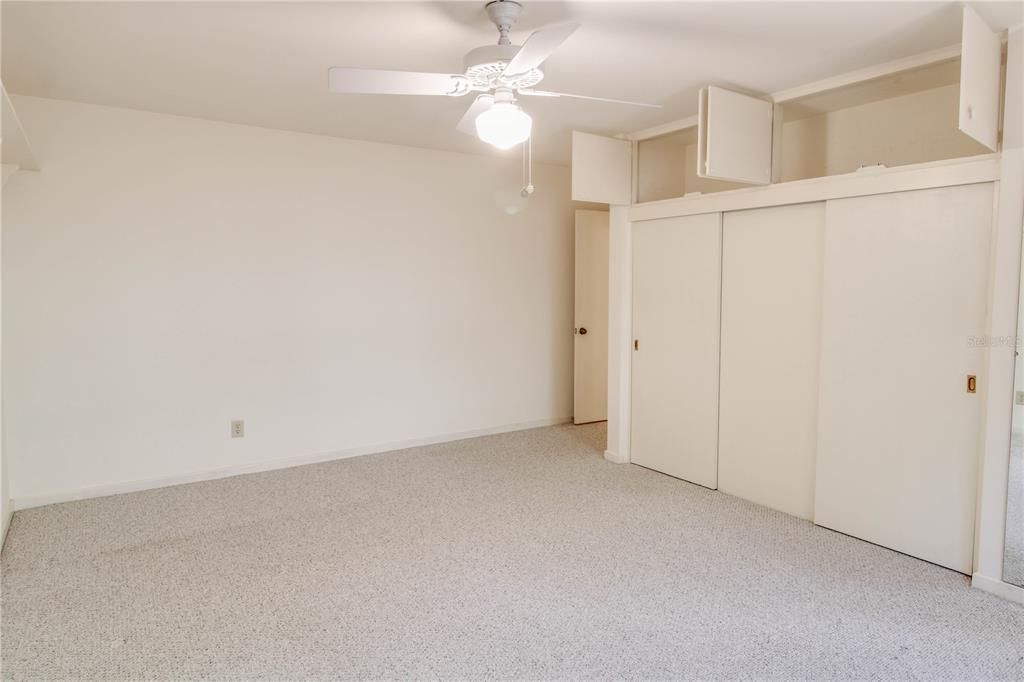 出租: $4,695 (3 贝兹, 3 浴室, 2659 平方英尺)