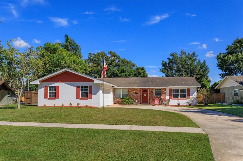 На продажу: $380,000 (4 спален, 2 ванн, 1949 Квадратных фут)