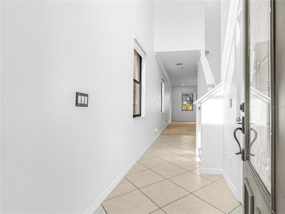 En Venta: $469,900 (4 camas, 2 baños, 2109 Pies cuadrados)