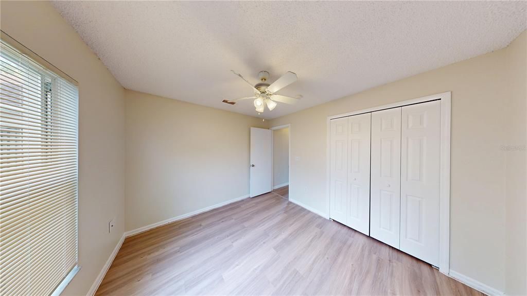 合同活跃: $2,185 (3 贝兹, 2 浴室, 1261 平方英尺)