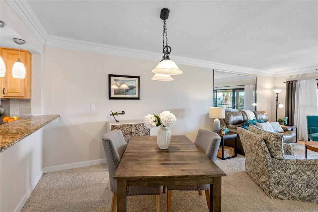 For Rent: $2,950 (2 beds, 2 baths, 1135 Square Feet)