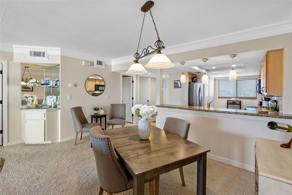 For Rent: $2,950 (2 beds, 2 baths, 1135 Square Feet)