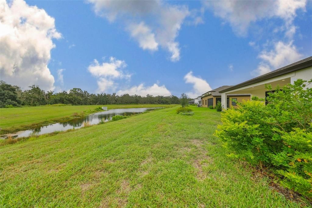 En Venta: $585,000 (4 camas, 3 baños, 2607 Pies cuadrados)