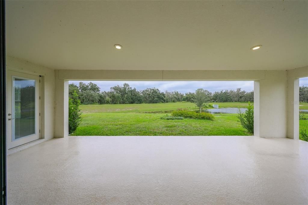 En Venta: $585,000 (4 camas, 3 baños, 2607 Pies cuadrados)