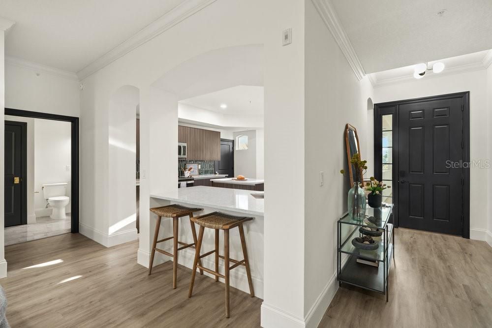 Под контрактом: $649,000 (3 спален, 2 ванн, 1779 Квадратных фут)