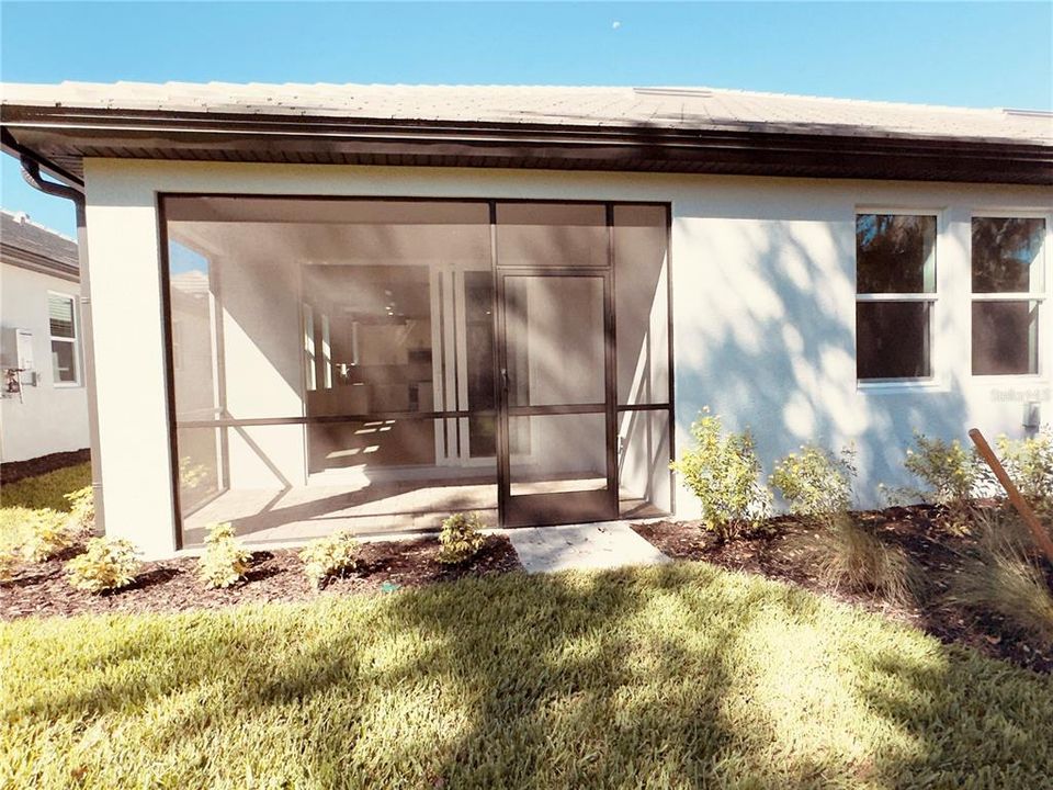 合同活跃: $3,000 (3 贝兹, 2 浴室, 1671 平方英尺)