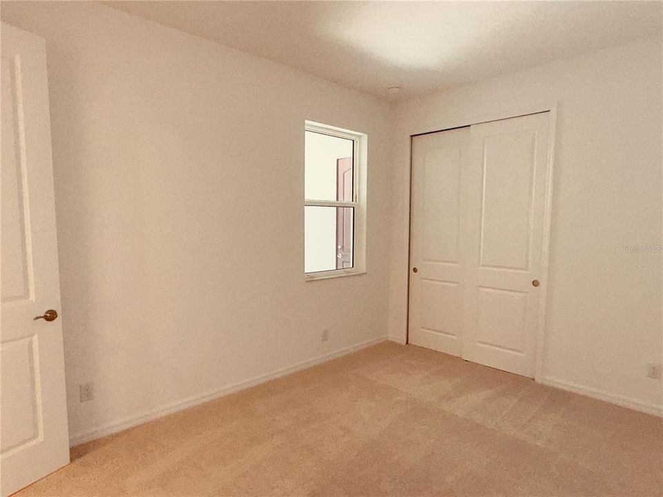 合同活跃: $3,000 (3 贝兹, 2 浴室, 1671 平方英尺)