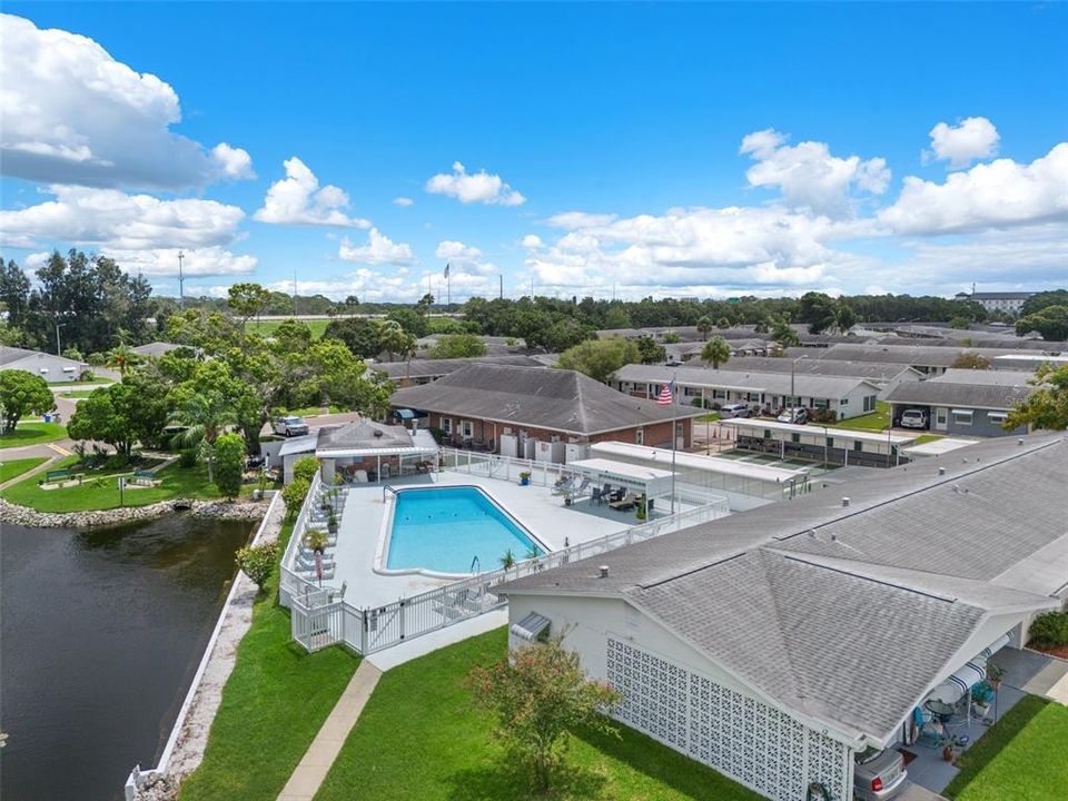 For Sale: $169,900 (2 beds, 1 baths, 950 Square Feet)