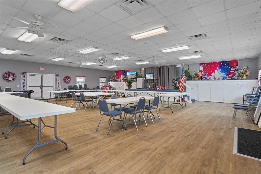 For Sale: $169,900 (2 beds, 1 baths, 950 Square Feet)