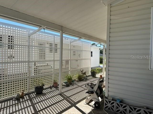For Sale: $135,000 (2 beds, 2 baths, 864 Square Feet)