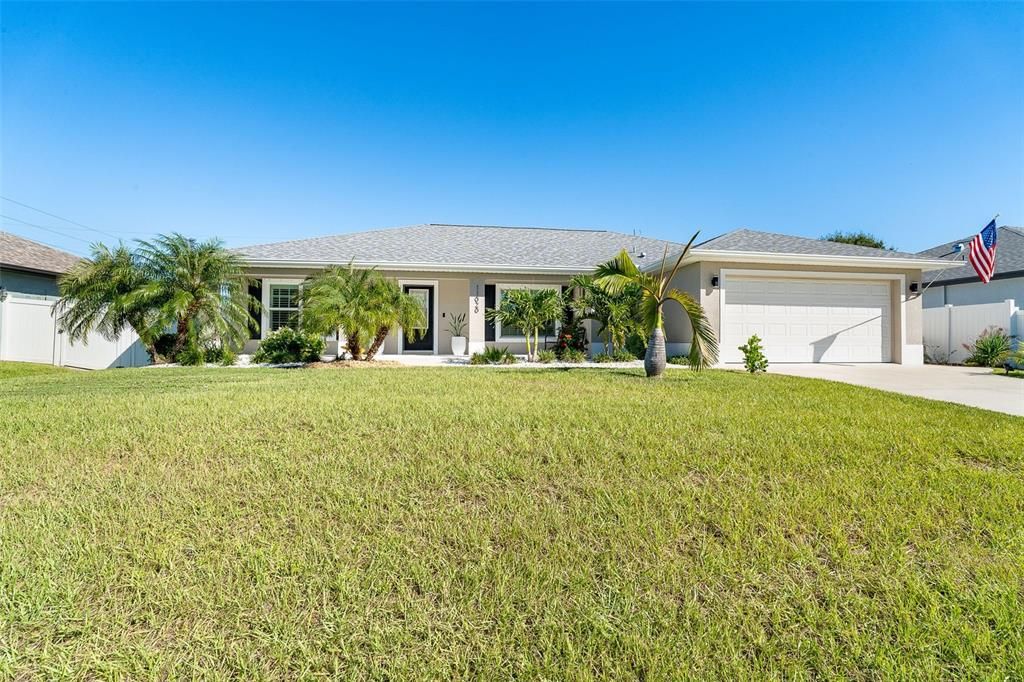 Active With Contract: $489,900 (3 beds, 2 baths, 1676 Square Feet)