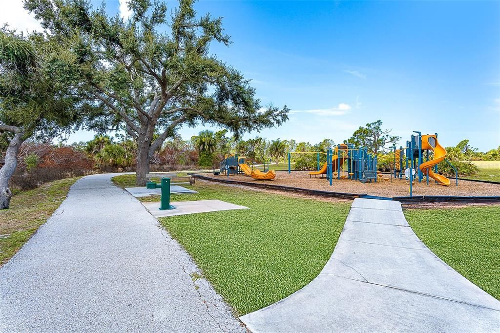 Active With Contract: $489,900 (3 beds, 2 baths, 1676 Square Feet)