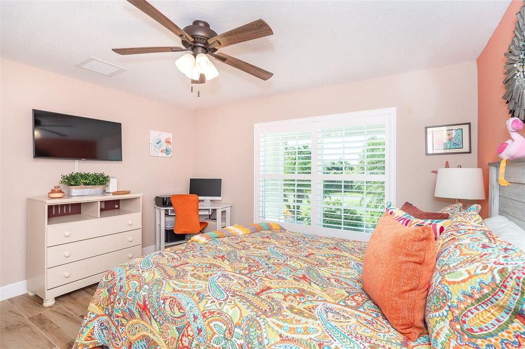 Active With Contract: $489,900 (3 beds, 2 baths, 1676 Square Feet)