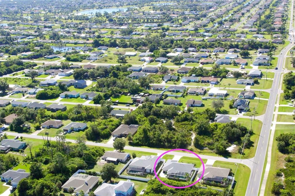 Active With Contract: $489,900 (3 beds, 2 baths, 1676 Square Feet)