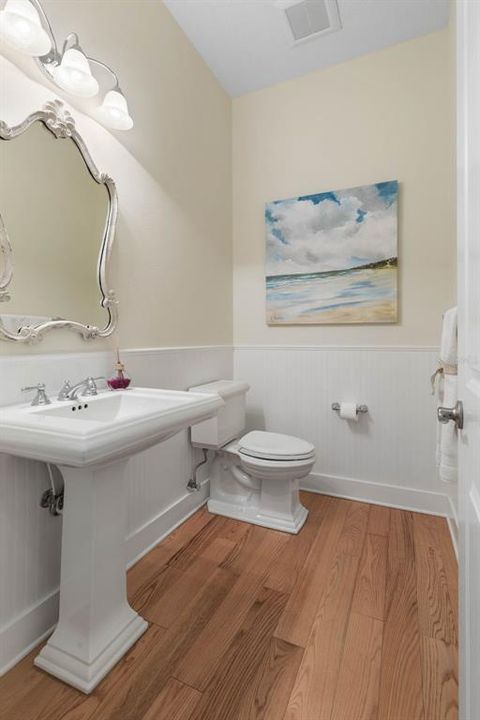 Active With Contract: $1,185,000 (3 beds, 2 baths, 2888 Square Feet)