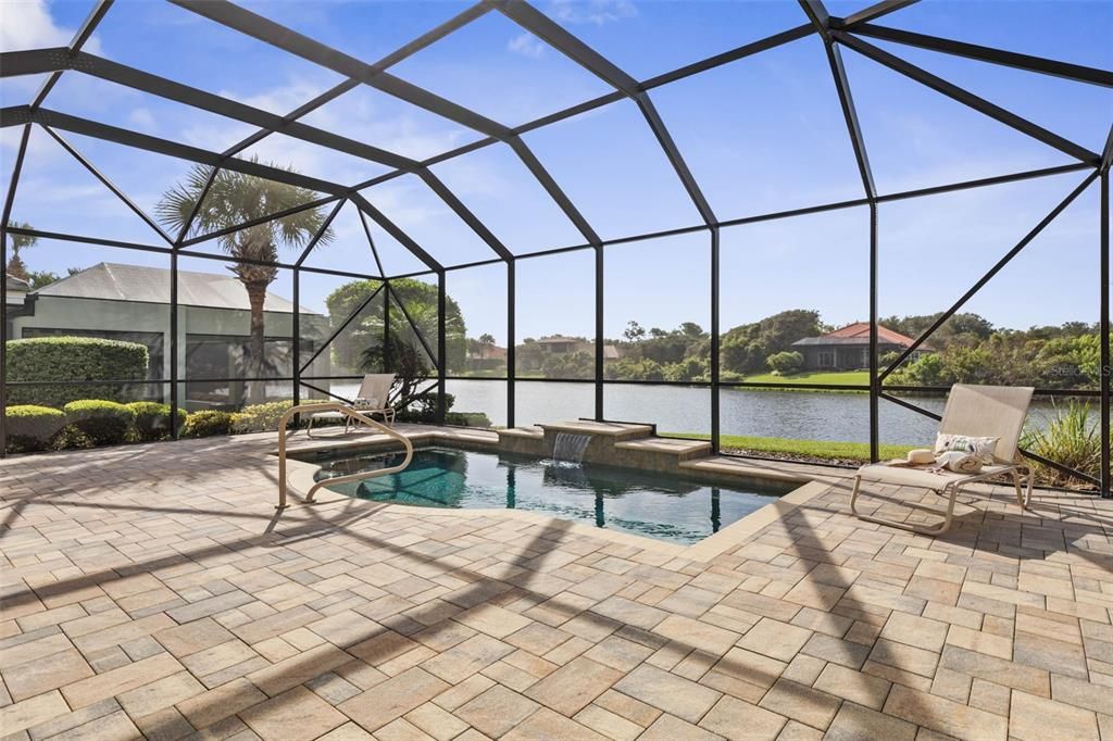 Active With Contract: $1,185,000 (3 beds, 2 baths, 2888 Square Feet)