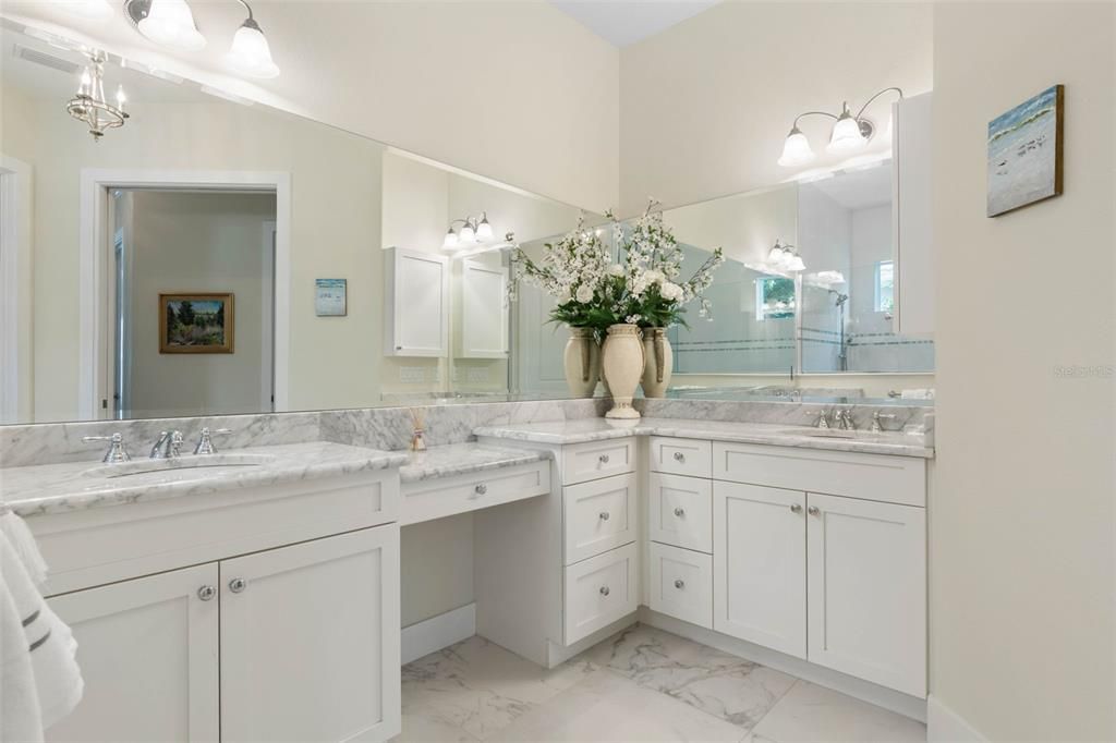 Active With Contract: $1,185,000 (3 beds, 2 baths, 2888 Square Feet)