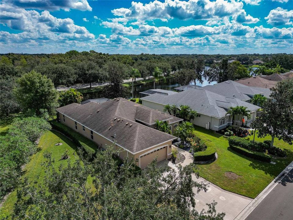 For Sale: $580,000 (4 beds, 3 baths, 2230 Square Feet)