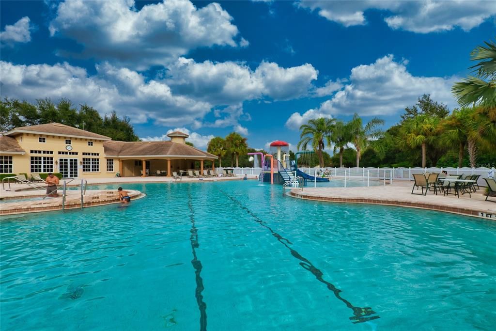 For Sale: $580,000 (4 beds, 3 baths, 2230 Square Feet)