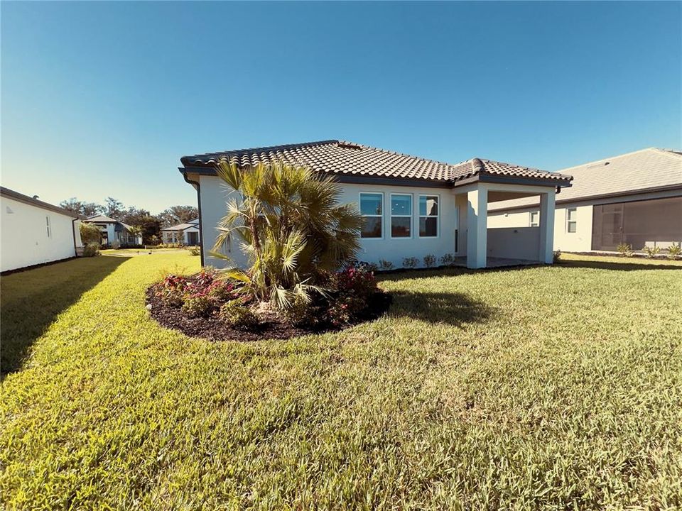 Под контрактом: $4,000 (4 спален, 3 ванн, 2195 Квадратных фут)