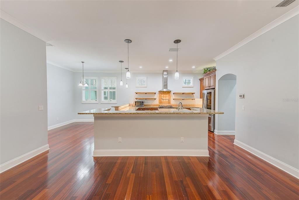 For Rent: $5,000 (4 beds, 2 baths, 2655 Square Feet)