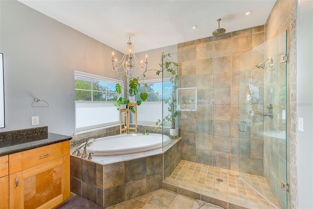 For Rent: $5,000 (4 beds, 2 baths, 2655 Square Feet)