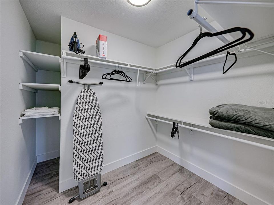 待售: $659,900 (2 贝兹, 2 浴室, 1518 平方英尺)