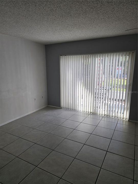 待售: $199,900 (2 贝兹, 2 浴室, 1280 平方英尺)