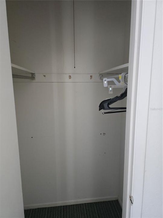 待售: $199,900 (2 贝兹, 2 浴室, 1280 平方英尺)