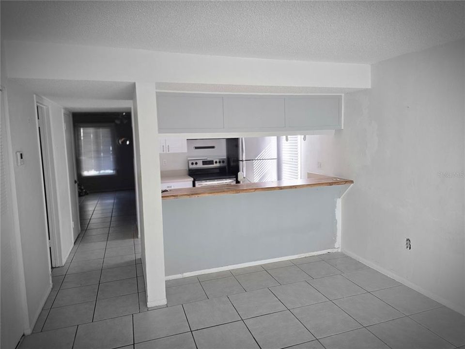 待售: $199,900 (2 贝兹, 2 浴室, 1280 平方英尺)