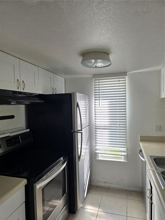 待售: $199,900 (2 贝兹, 2 浴室, 1280 平方英尺)