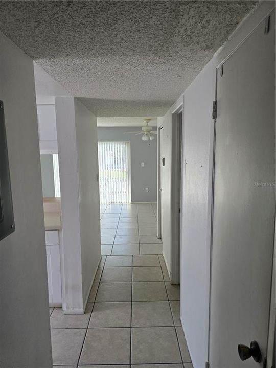 待售: $199,900 (2 贝兹, 2 浴室, 1280 平方英尺)