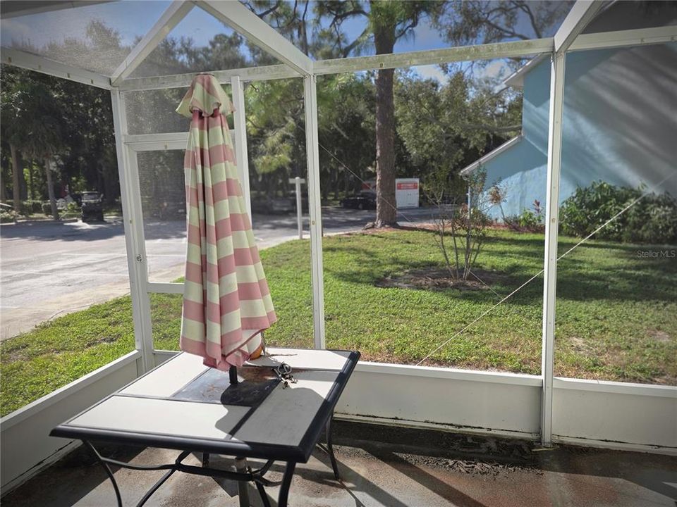 待售: $199,900 (2 贝兹, 2 浴室, 1280 平方英尺)