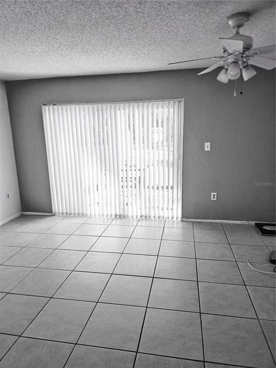 待售: $199,900 (2 贝兹, 2 浴室, 1280 平方英尺)