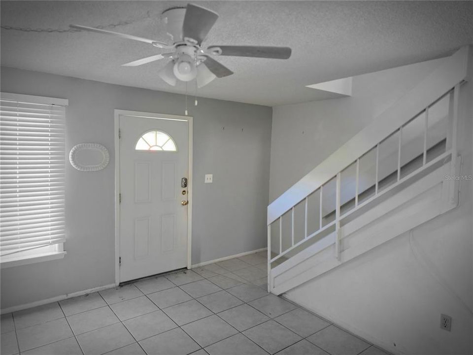 待售: $199,900 (2 贝兹, 2 浴室, 1280 平方英尺)