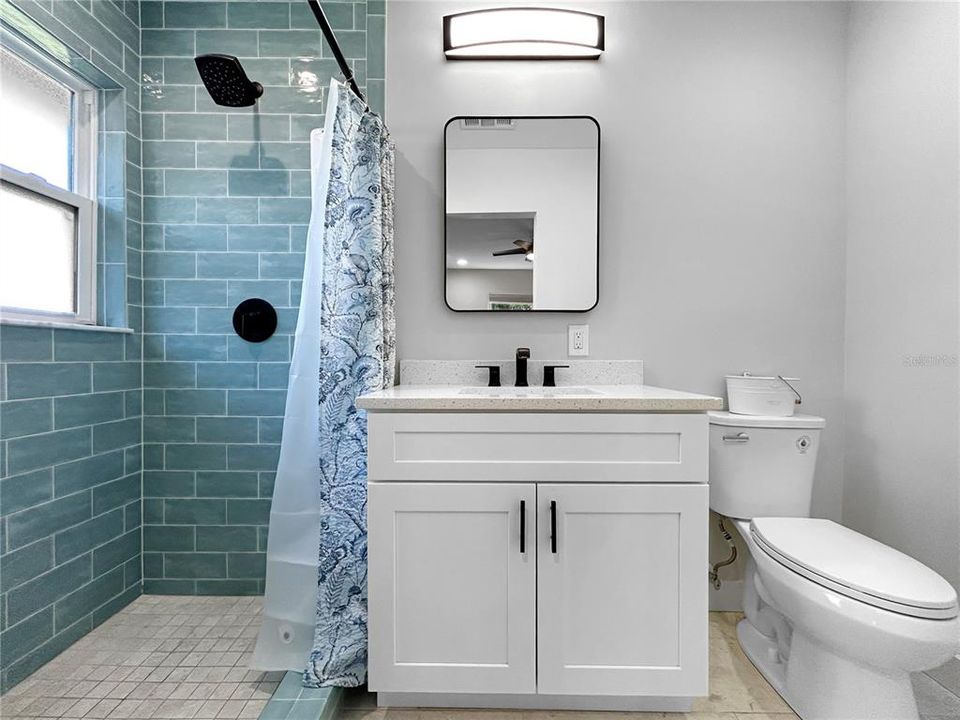 Active With Contract: $529,900 (3 beds, 3 baths, 2071 Square Feet)