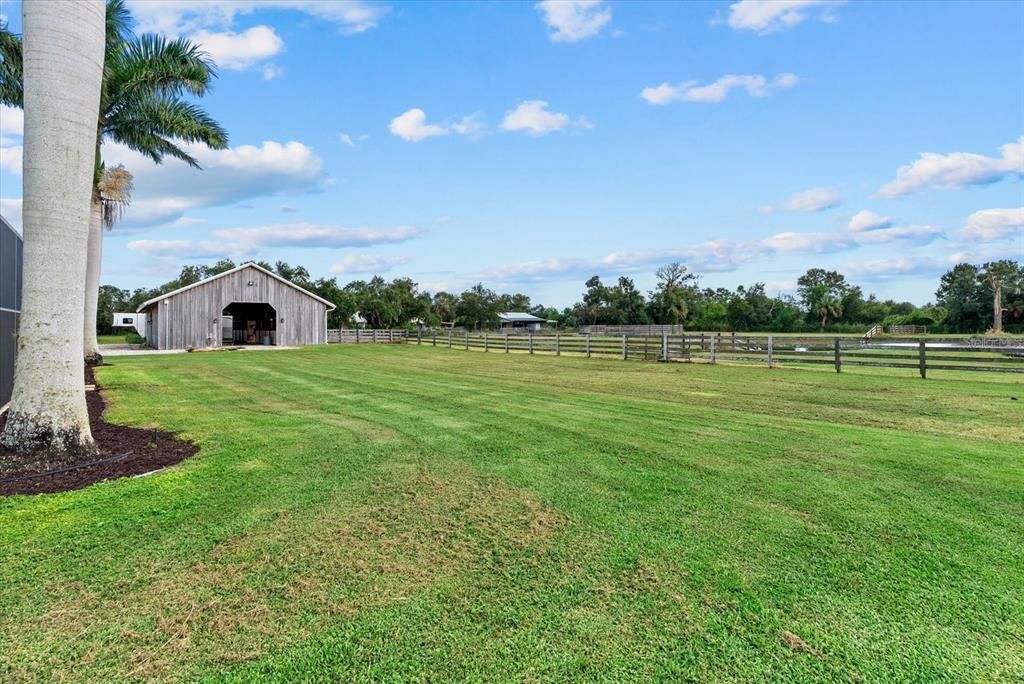 待售: $1,795,000 (3 贝兹, 2 浴室, 2433 平方英尺)