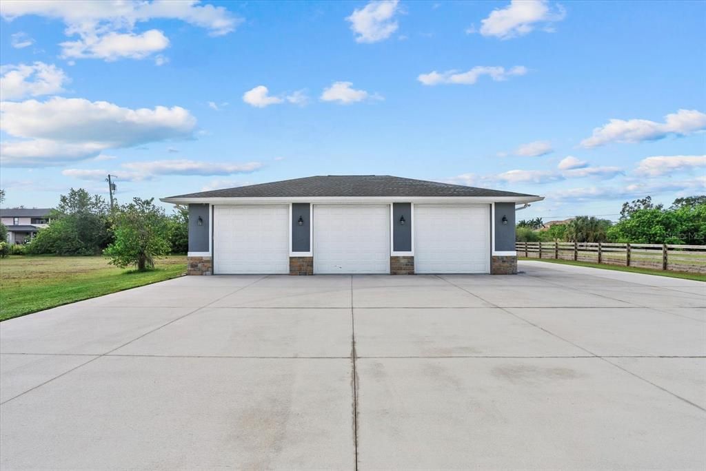 待售: $1,795,000 (3 贝兹, 2 浴室, 2433 平方英尺)