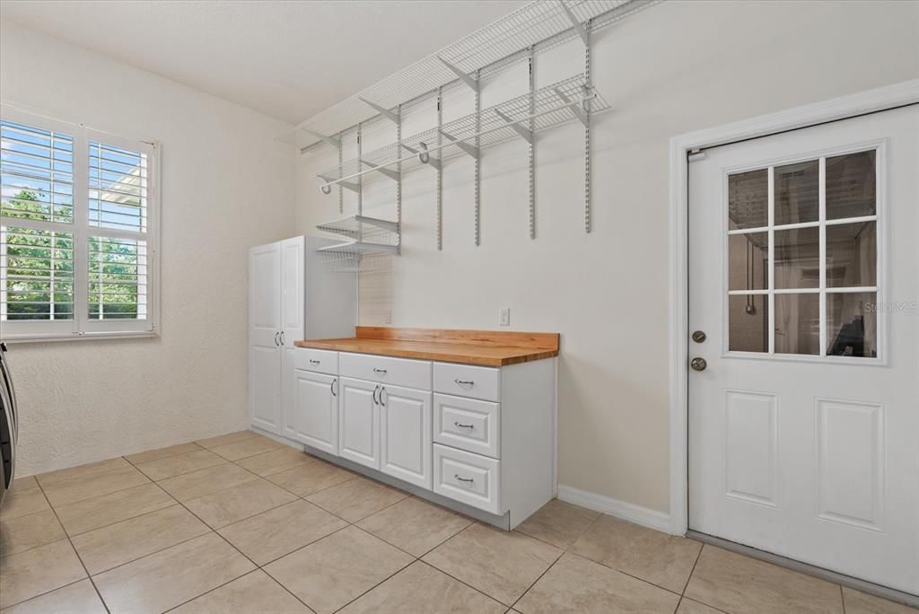 待售: $1,795,000 (3 贝兹, 2 浴室, 2433 平方英尺)