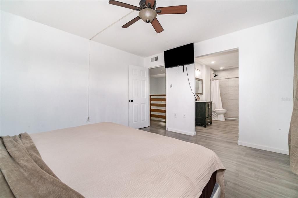 For Sale: $145,000 (3 beds, 2 baths, 1509 Square Feet)