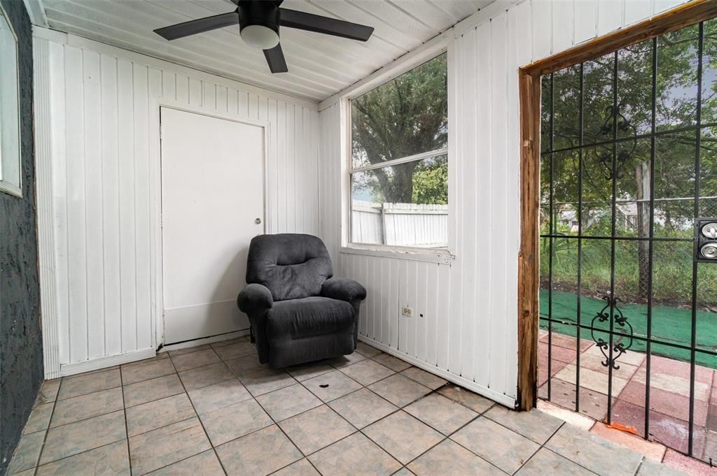 For Sale: $145,000 (3 beds, 2 baths, 1509 Square Feet)