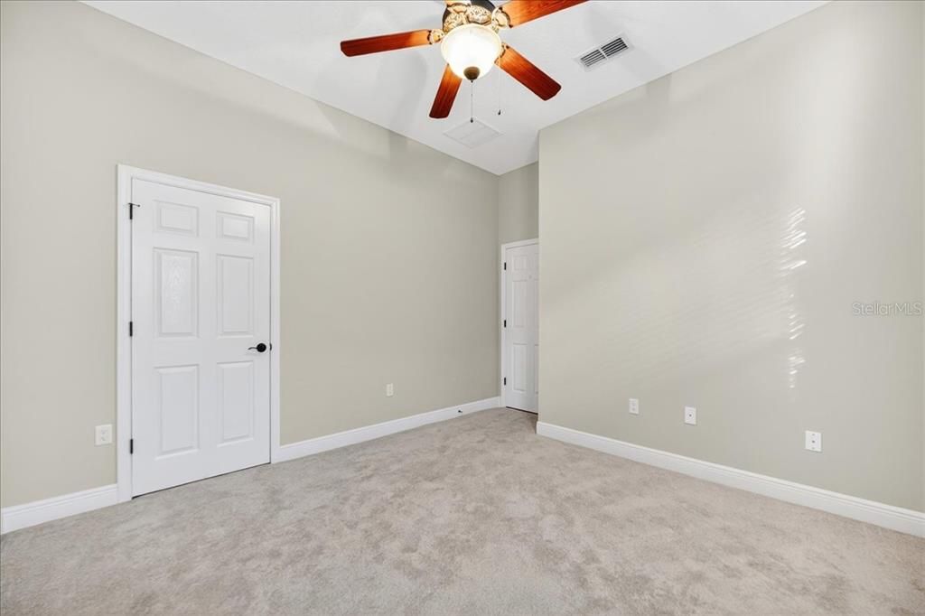 For Sale: $398,000 (4 beds, 2 baths, 2174 Square Feet)